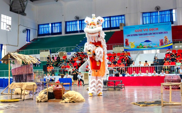 'Tinh hoa lân sư rồng' lần đầu hội tụ tại quảng trường Lâm Viên- Ảnh 1.